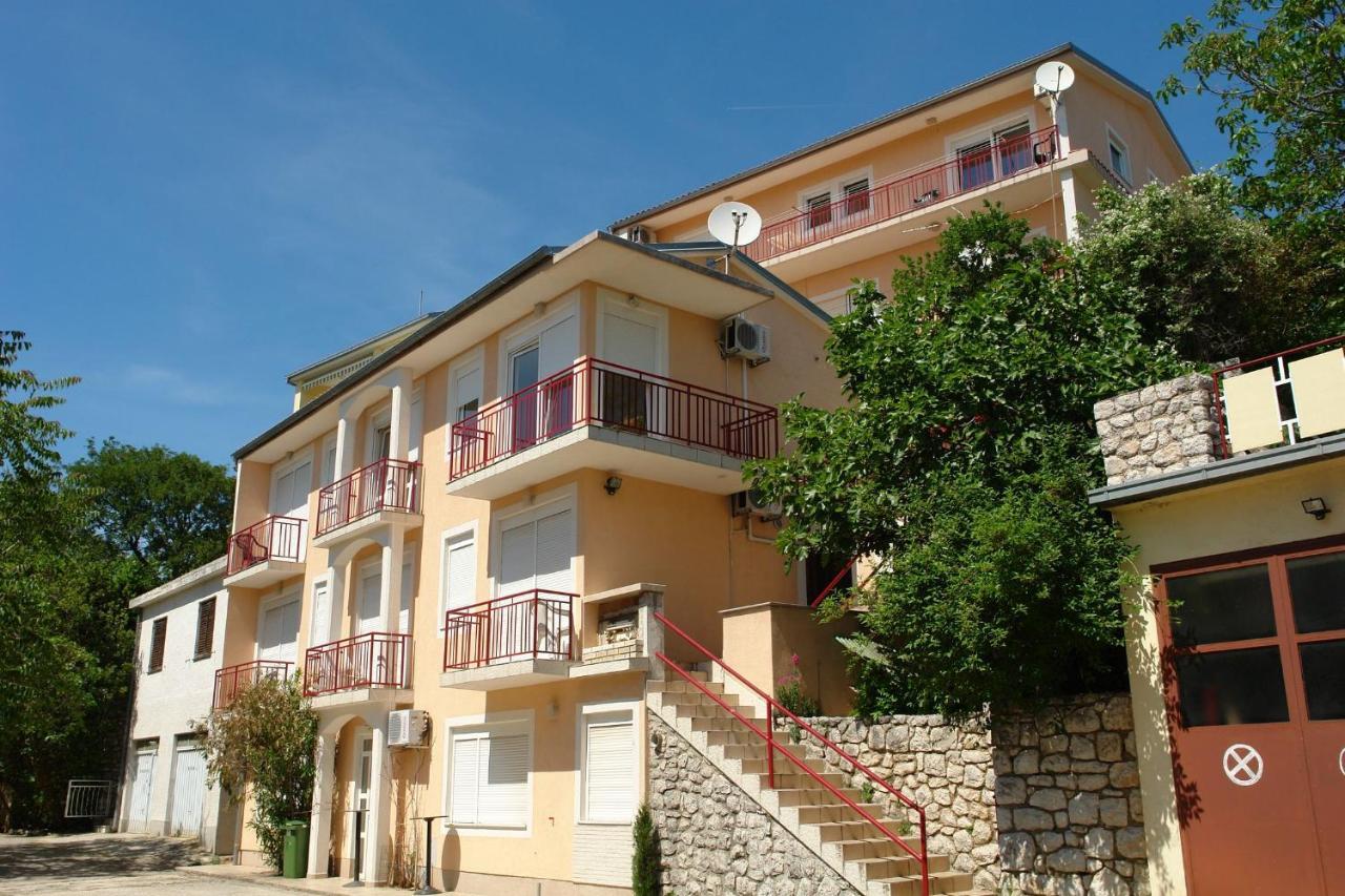 Apartments Ani Цриквеница Экстерьер фото